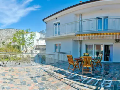 Ferienhaus für 6 Personen (200 m²) in Senj 4/10