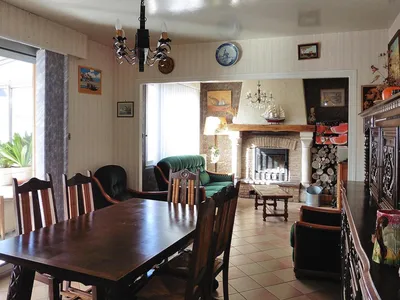 DiningRoom