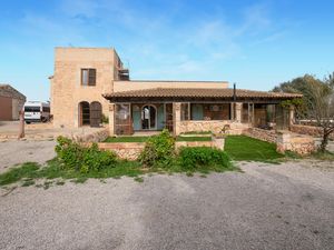 24003671-Ferienhaus-8-Ses Salines-300x225-1