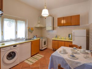 23759503-Ferienhaus-8-Sestri Levante-300x225-3