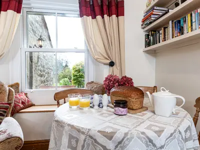 DiningRoom