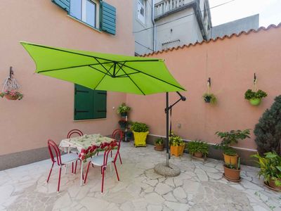 Ferienhaus für 5 Personen (60 m²) in Šibenik 1/10