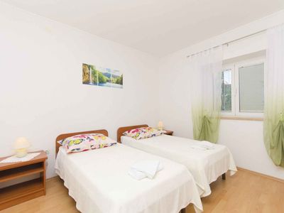 Ferienhaus für 5 Personen (60 m²) in Šibenik 3/10