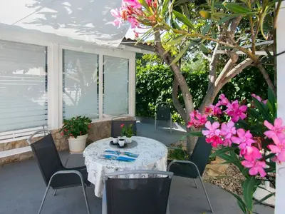 Ferienhaus für 6 Personen in Šibenik 8/10