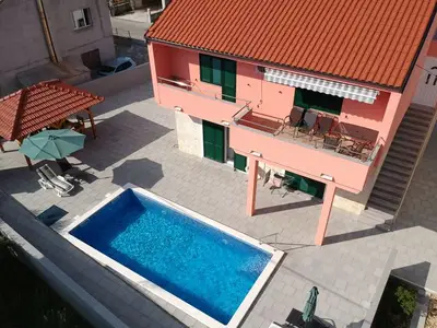 Ferienhaus für 11 Personen in Šibenik 1/10