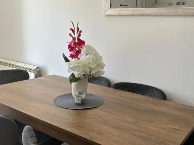 DiningRoom