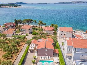 Ferienhaus für 12 Personen (219 m²) in Sibenik-Brodarica