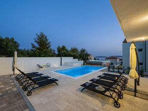 23522747-Ferienhaus-12-Sibenik-Brodarica-300x225-4