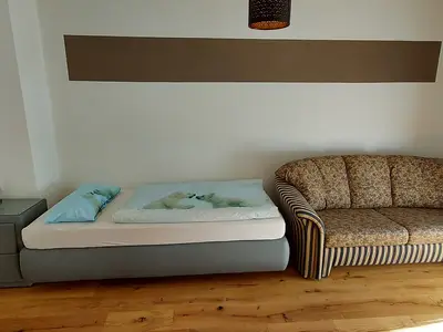 Schlafzimmer - 2