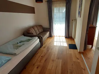 Schlafzimmer - 2