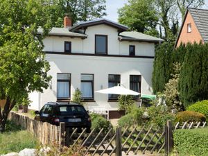 21736865-Ferienhaus-5-Sierksdorf-300x225-0