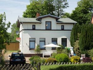 21736865-Ferienhaus-5-Sierksdorf-300x225-1