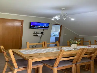 DiningRoom