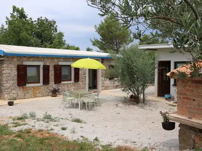 Ferienhaus für 4 Personen (32 m²) in Šilo 1/10