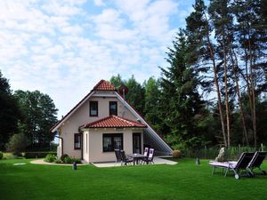 Ferienhaus für 5 Personen (90 m²) in Silz (Müritz)