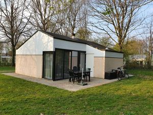 23967338-Ferienhaus-4-Simpelveld-300x225-1