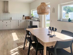 23754813-Ferienhaus-6-Simrishamn-300x225-4