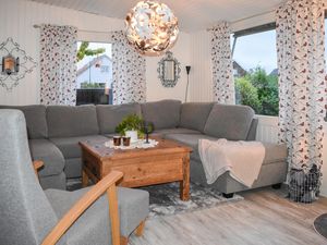 23765641-Ferienhaus-12-Simrishamn-300x225-2