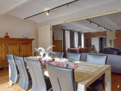 DiningRoom