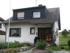 23975098-Ferienhaus-5-Sinzig-Franken-300x225-2