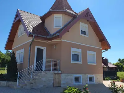 Ferienhaus für 8 Personen (120 m²) in Siófok 2/10
