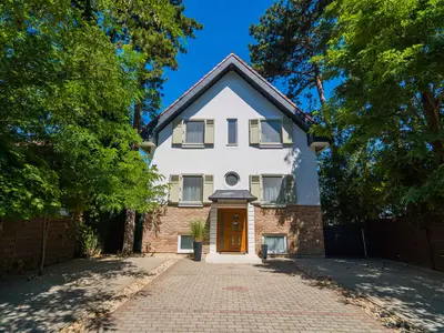 Ferienhaus für 16 Personen (280 m²) in Siófok 4/10