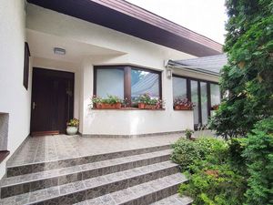 23772500-Ferienhaus-9-Siófok-300x225-5