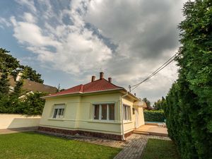 23205031-Ferienhaus-7-Siófok-300x225-1