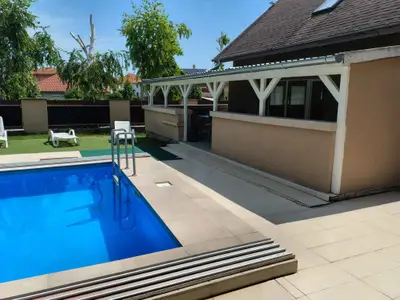 Ferienhaus für 14 Personen (250 m²) in Siófok 3/10