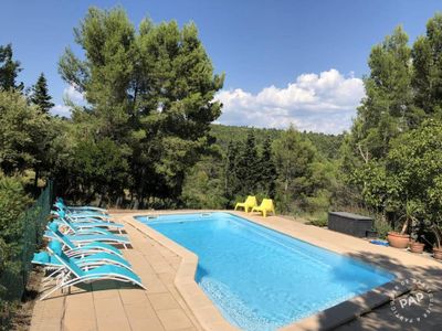 Schwimmbad des Ferienhauses