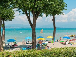 23847359-Ferienhaus-4-Sirmione-300x225-5