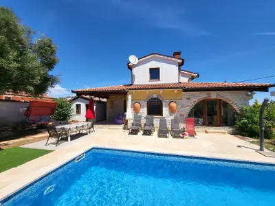Ferienhaus für 8 Personen (140 m²) in Šišan 1/10
