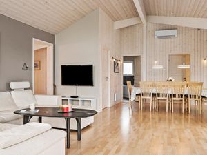 Ferienhaus für 8 Personen (106 m²) in Sjølund