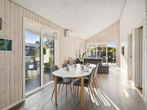 24022616-Ferienhaus-6-Sjølund-300x225-3