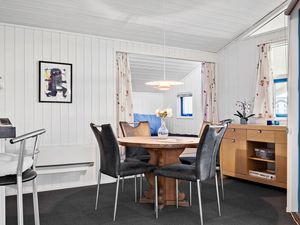 24022621-Ferienhaus-8-Sjølund-300x225-5