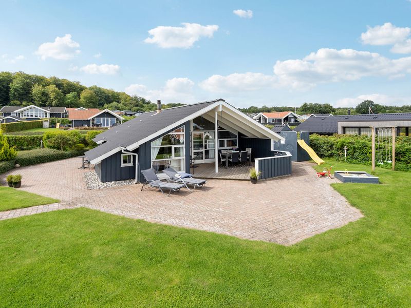 23730080-Ferienhaus-8-Sjølund-800x600-0