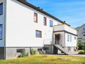 21967895-Ferienhaus-7-Skärhamn-300x225-4