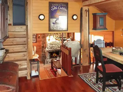 Indoor Indoor