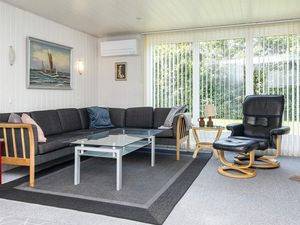 23978350-Ferienhaus-6-Skjern-300x225-2