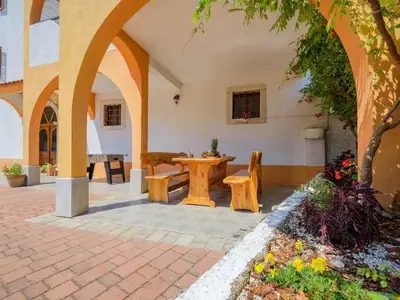 Ferienhaus für 8 Personen (154 m²) in Škropeti 4/10