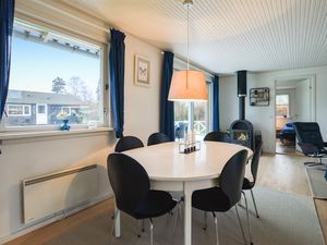 23742018-Ferienhaus-6-Slagelse-300x225-1