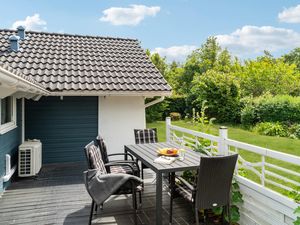 23762461-Ferienhaus-6-Slagelse-300x225-1