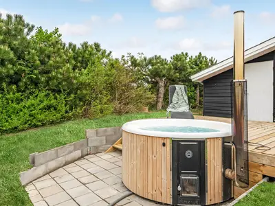 hot-tub