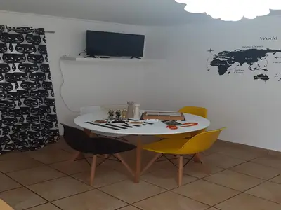 DiningRoom