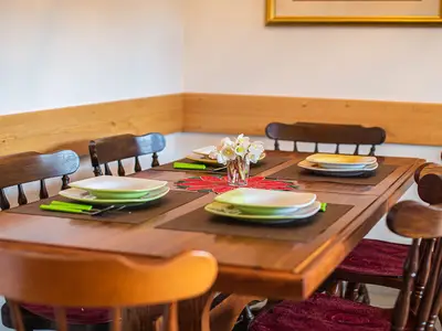 DiningRoom