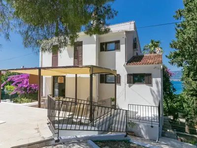 Ferienhaus für 8 Personen in Slatine 6/10