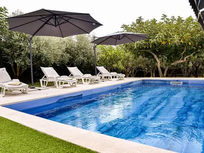 pool