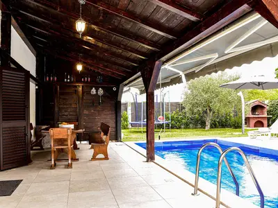 pool