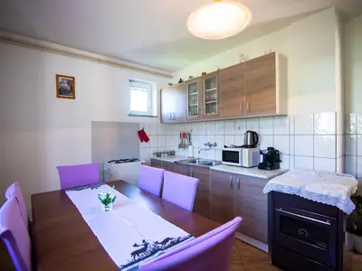 Ferienhaus für 8 Personen (150 m²) in Smoljanac 8/10