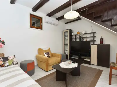 Ferienhaus für 6 Personen (80 m²) in Smoljanci 9/10